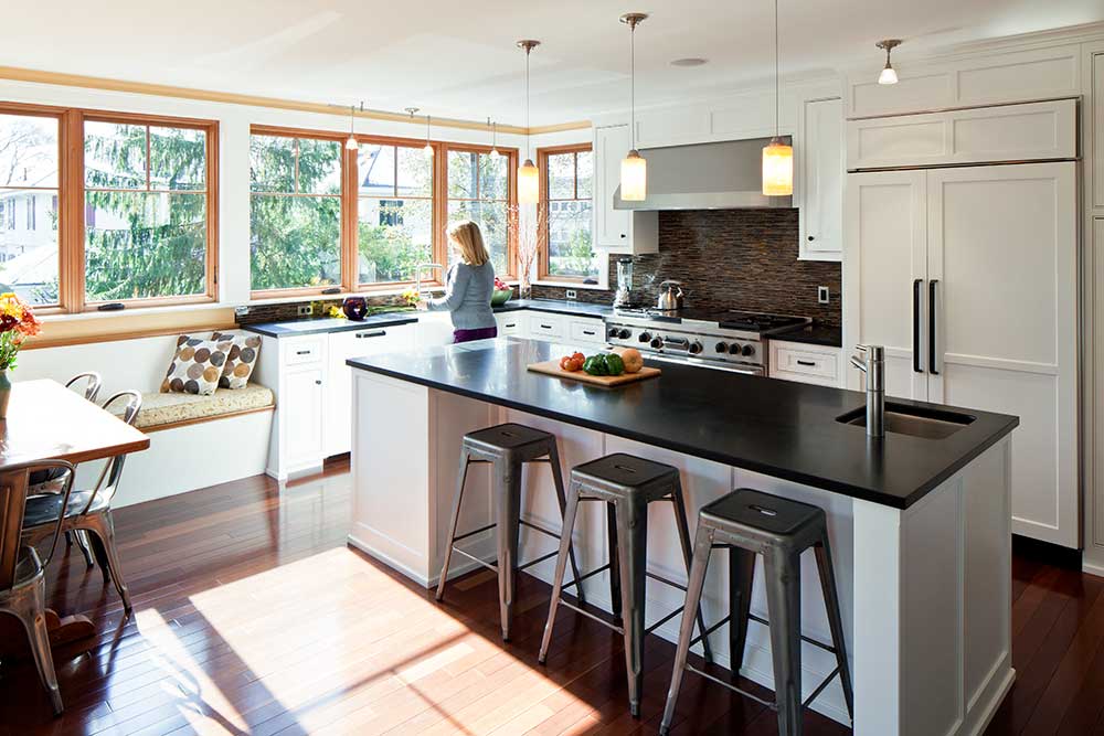 Pleasant Avenue Grand